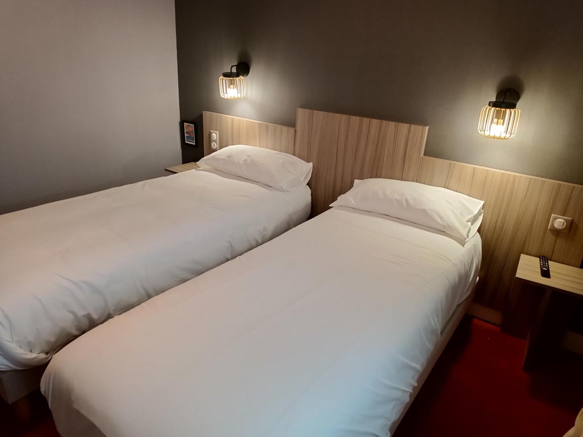 Contact Hotel Limoges - Hotel Des Deux Moulins Zewnętrze zdjęcie