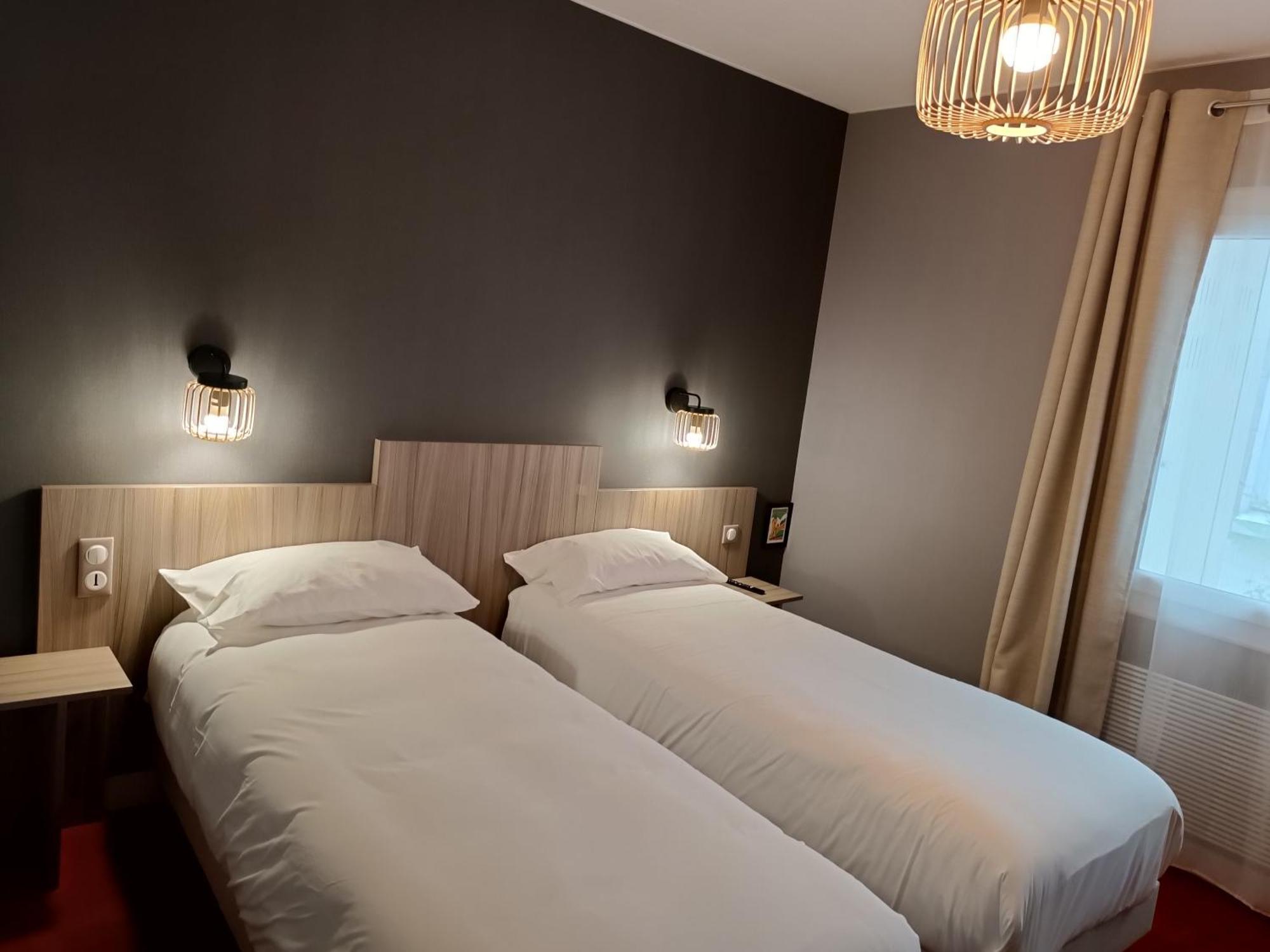 Contact Hotel Limoges - Hotel Des Deux Moulins Zewnętrze zdjęcie