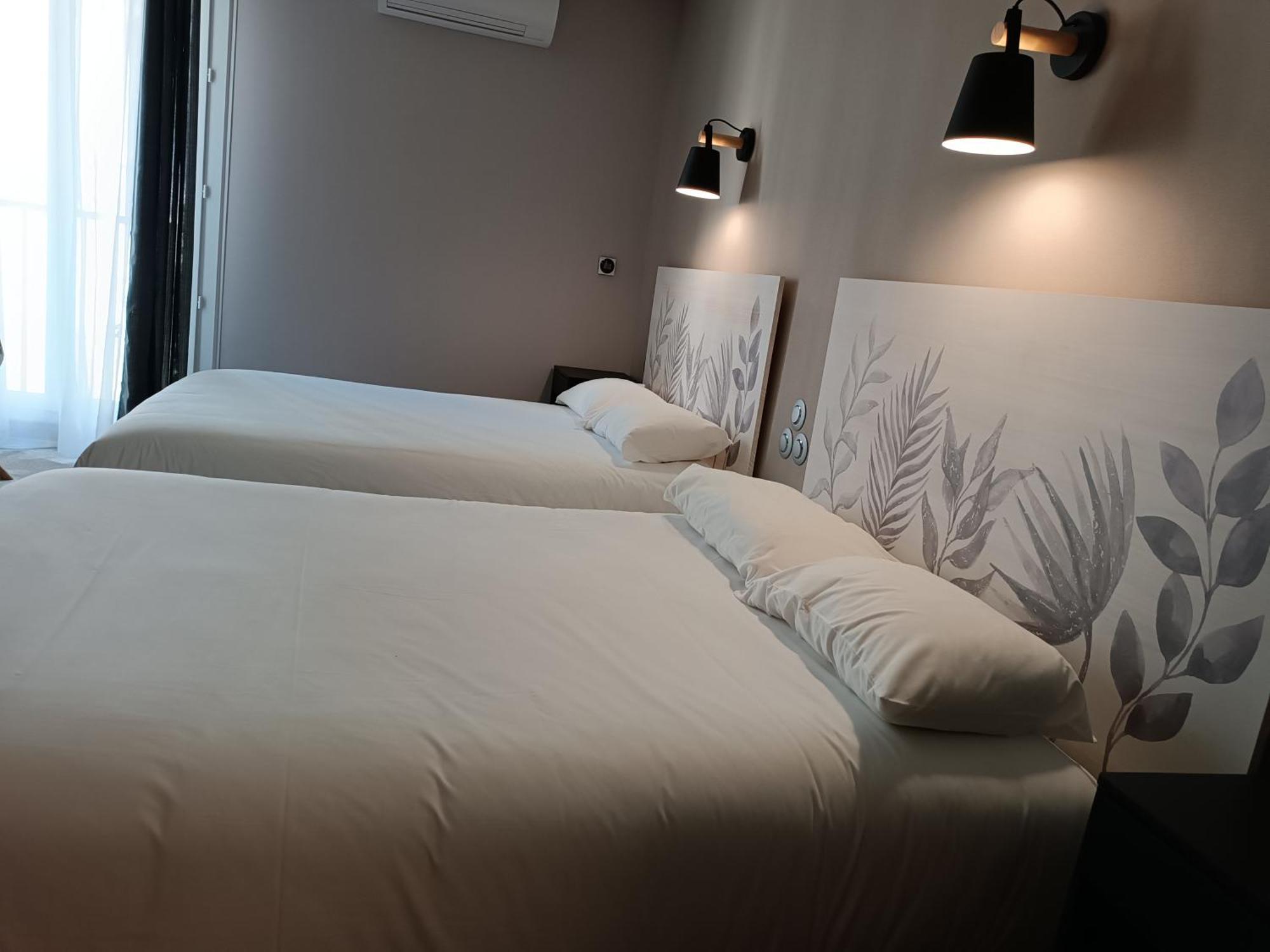 Contact Hotel Limoges - Hotel Des Deux Moulins Zewnętrze zdjęcie