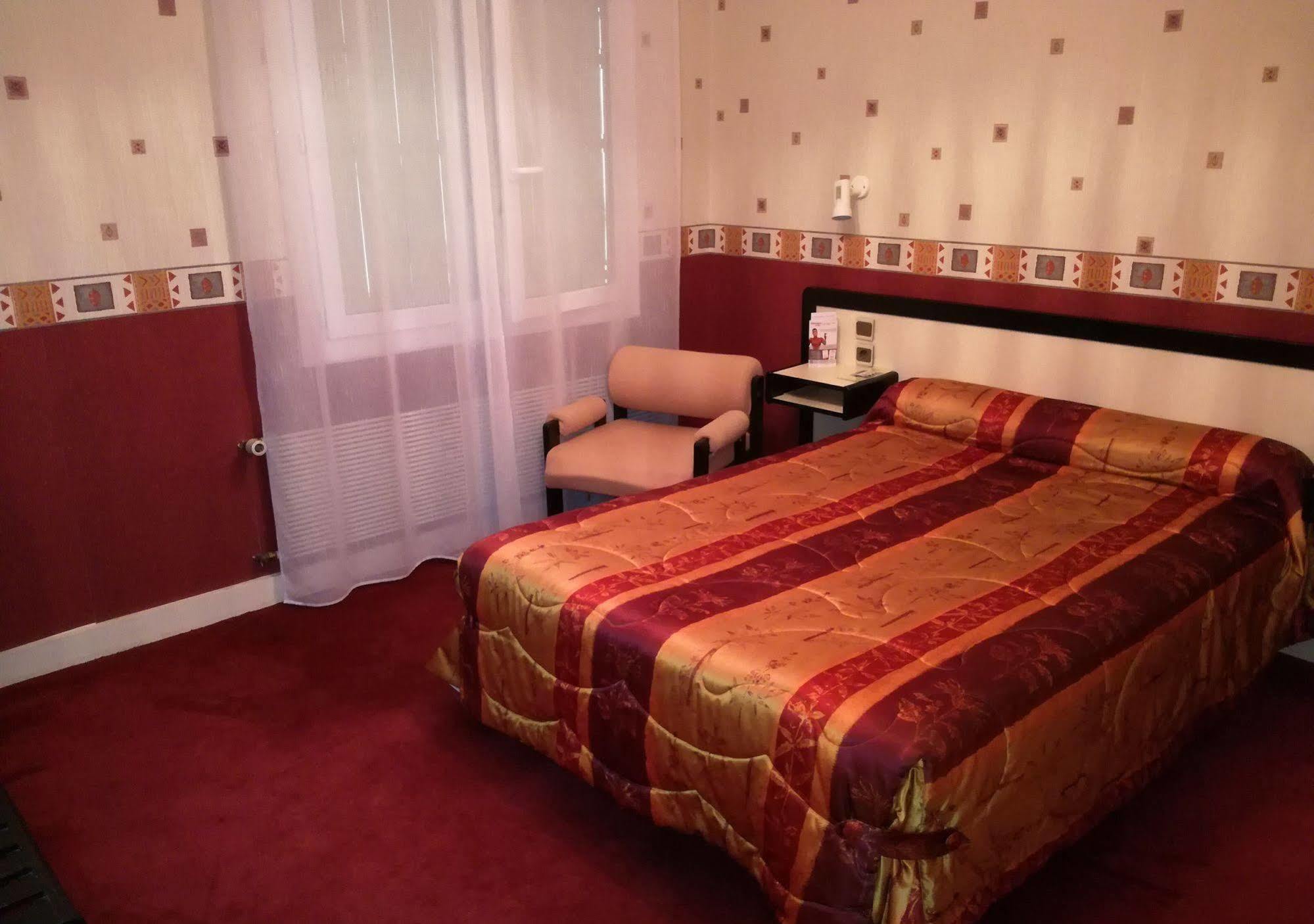 Contact Hotel Limoges - Hotel Des Deux Moulins Zewnętrze zdjęcie